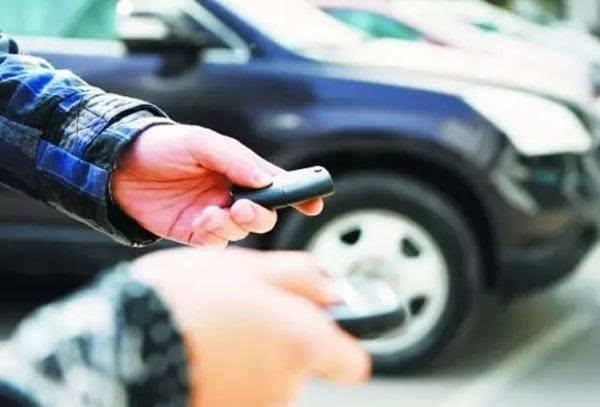 遇到朋友问你借钱怎么借,遇到朋友借车怎么拒绝