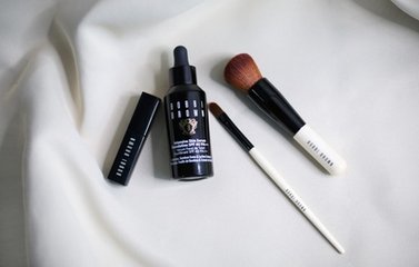 网红粉底液最近很火的,你用过哪些无限回购的粉底液