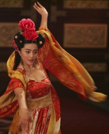 杨贵妃为唐朝做了何等贡献,杨贵妃独得皇帝恩宠