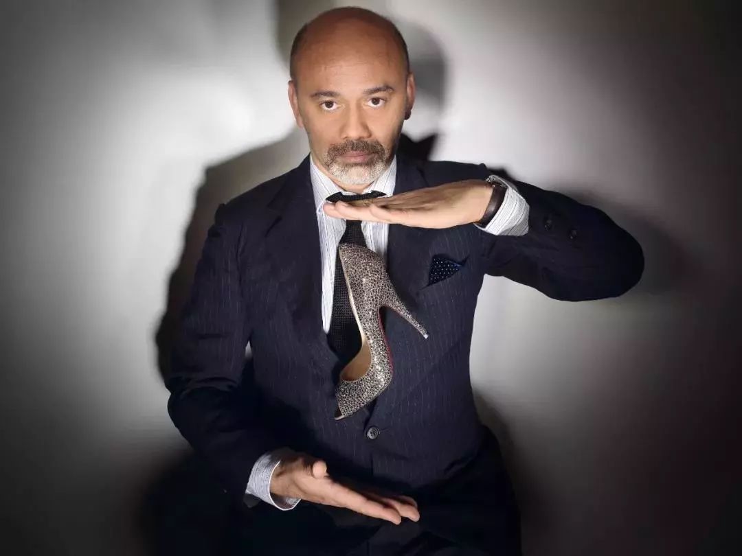 christian louboutin中文叫什么 (christian louboutin怎么读)