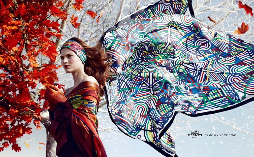 爱马仕丝巾：造梦者的霓彩丝语