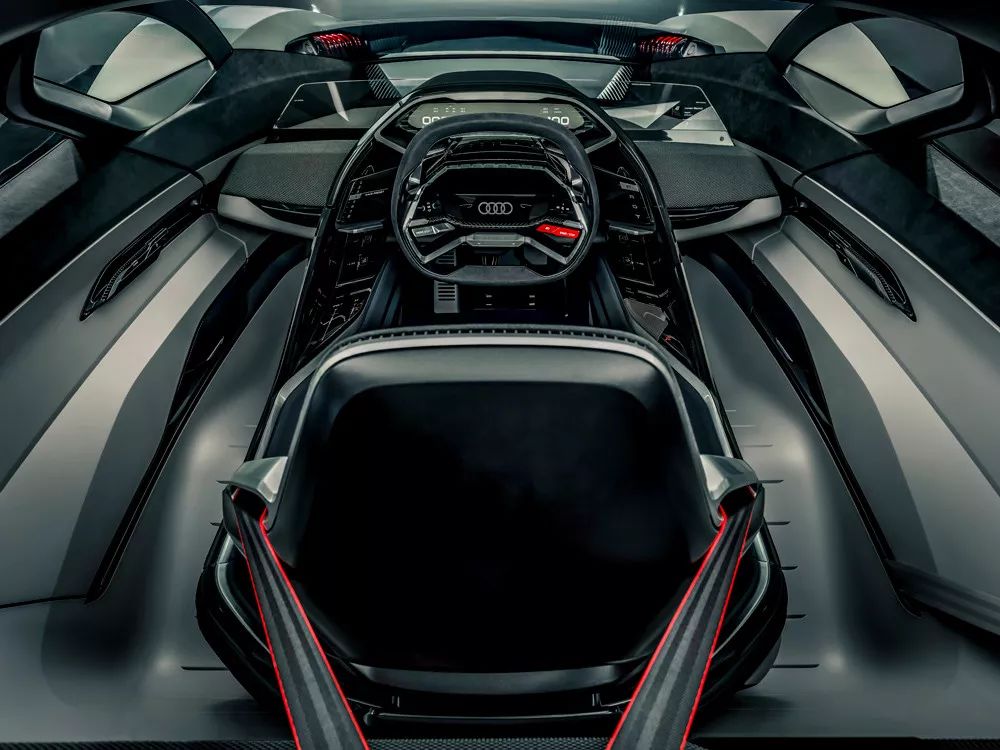 奥迪e-tron功能与技巧,奥迪e-tron无边框