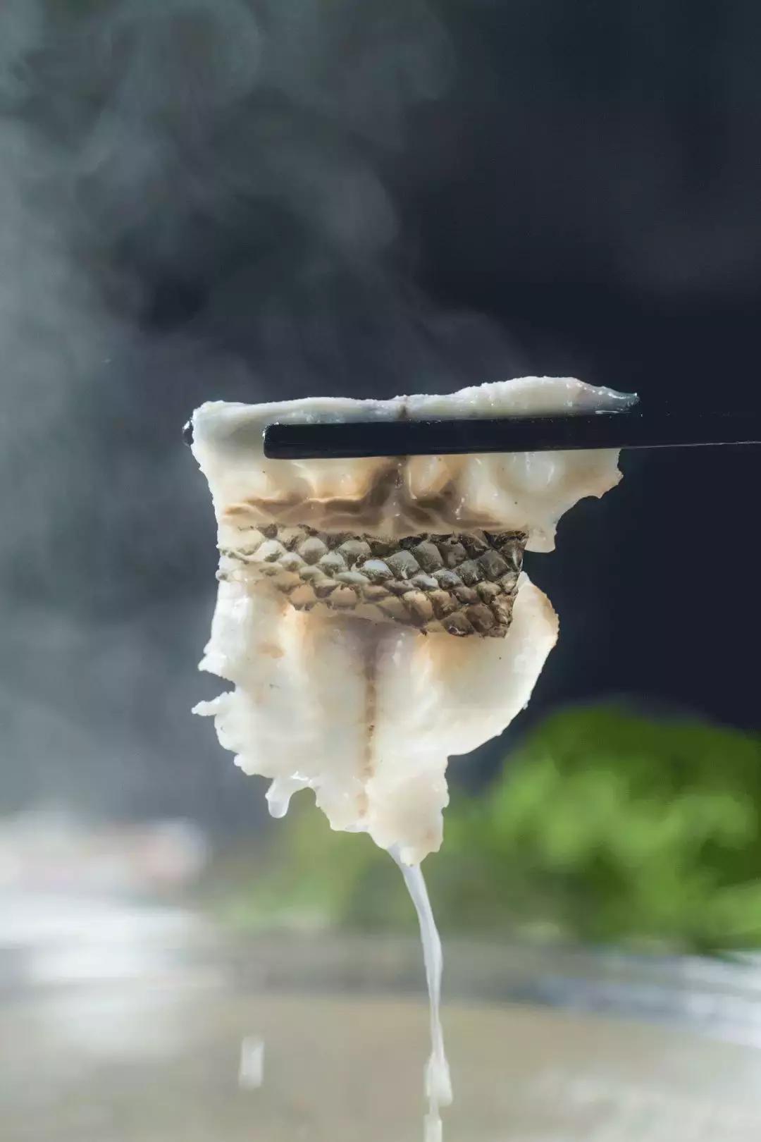 回头客最爱给“差评”的金牌老店，专卖薄过“冈本001”的……