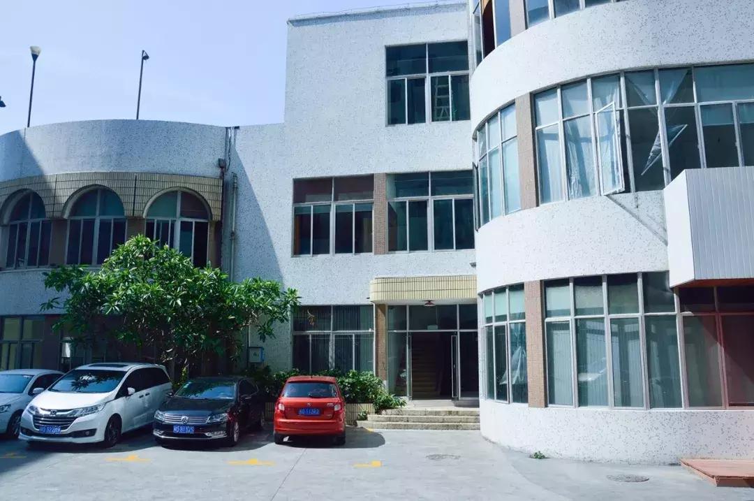 厦门80年代的卷烟厂,他花2年的时间改造,最后的模样惊艳所有人