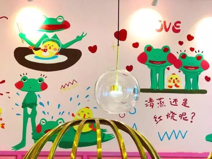 辣到冒汗的火锅,辣到爆火还想吃的美食