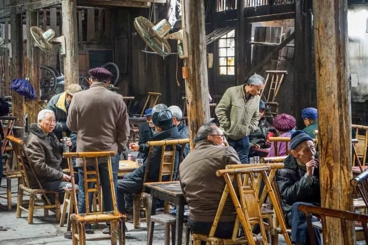 古镇旅游美食推荐,去古镇吃好吃的