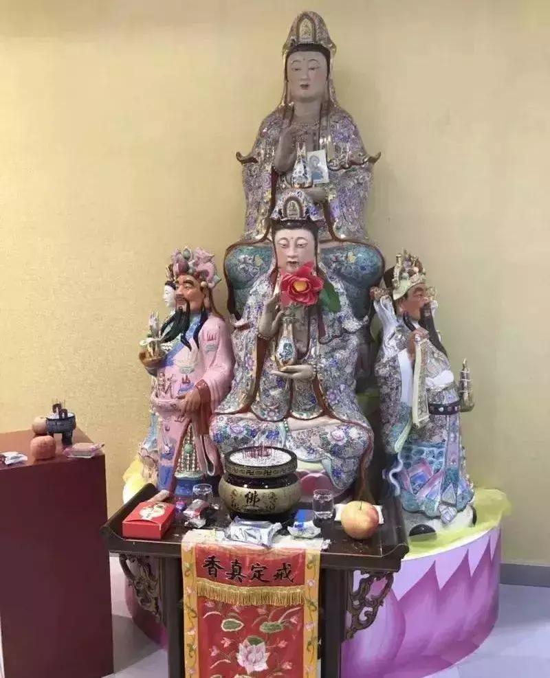 石家庄不相信眼泪，但相信洗浴