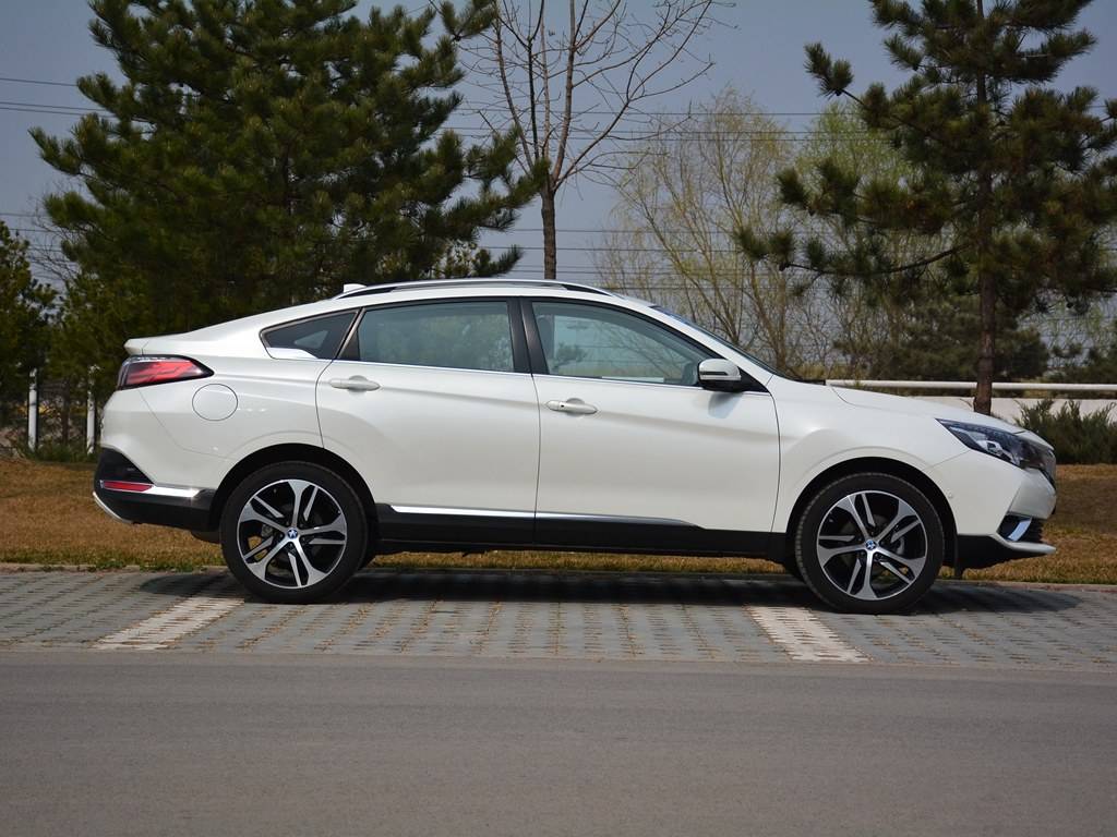 启辰t90有2.0t吗,2017款启辰t906万公里值多少钱