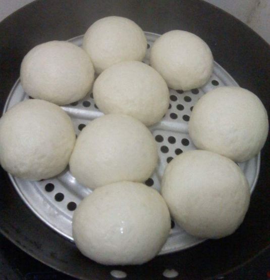 馒头要怎样蒸才不塌陷,馒头发得好蒸出来却不松软