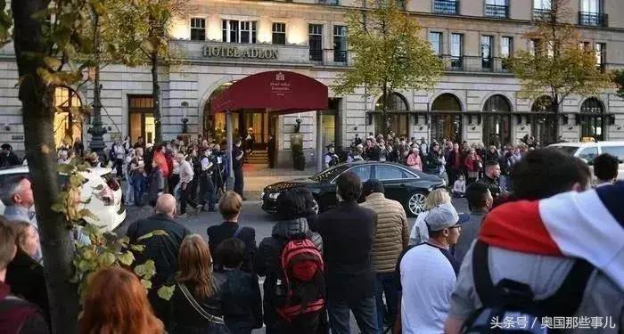 德国前总理施罗德第五次大婚，声称这是真爱，晋升为“奥运”总理