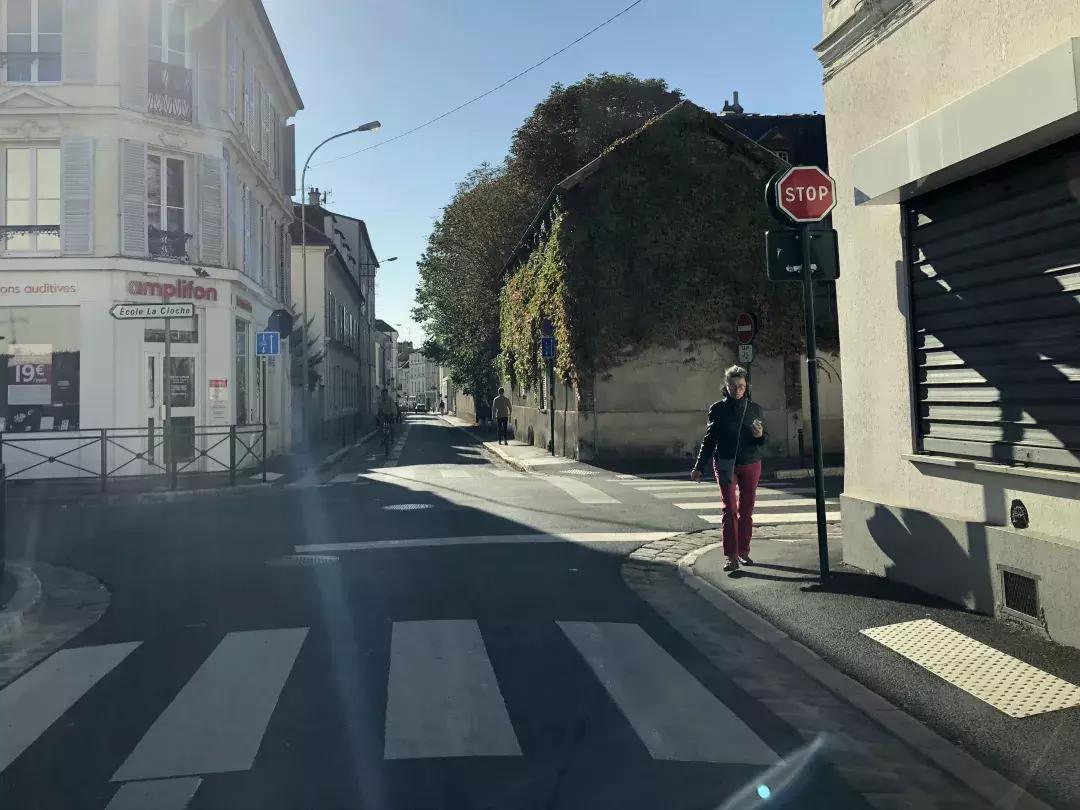 鍘诲反榛庣湅杞﹀睍,鍒板反榛庡幓鏃呰