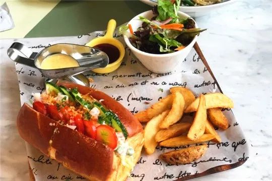 吃遍大连丨新店雨后春笋般冒了出来，一个比一个更具诱惑力！拔不拔草你们说了算？！