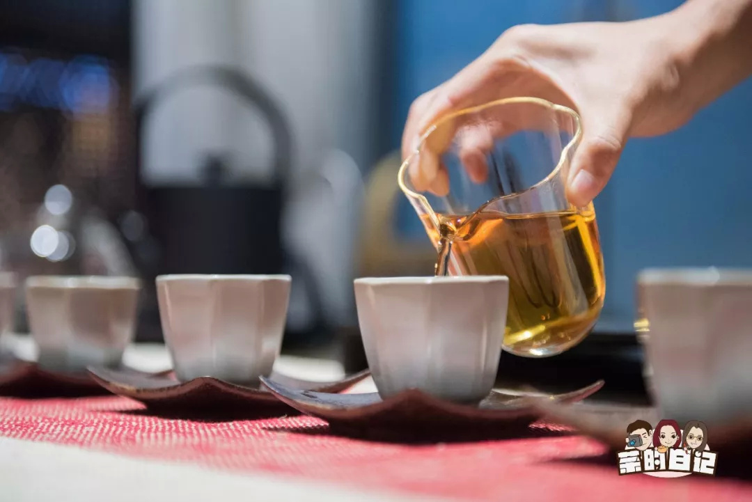 金桂飘香沁人心脾,桂花白茶的口感