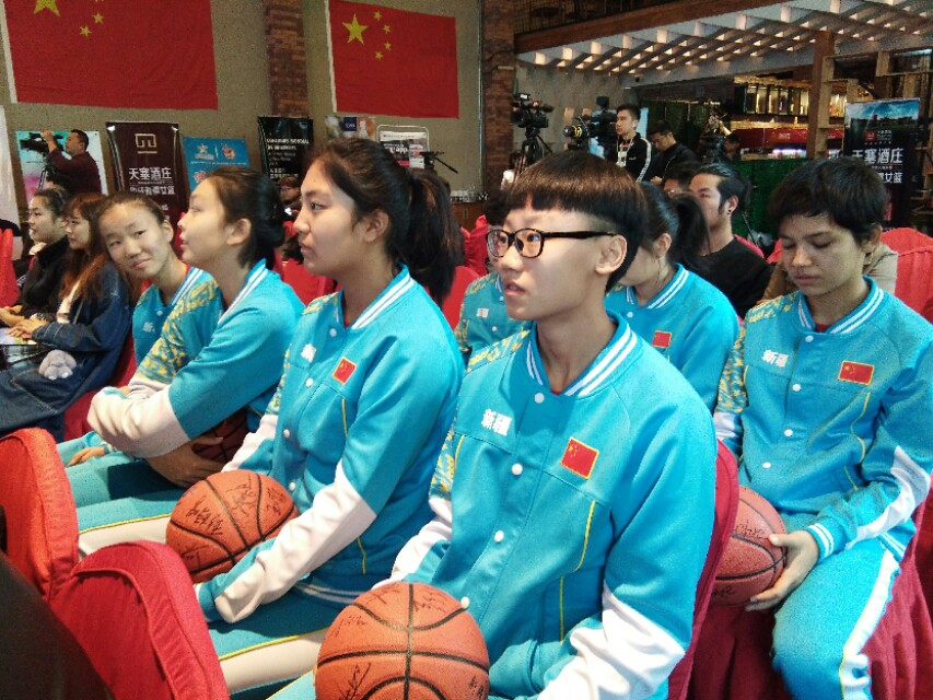 新疆体彩女篮vs广东女篮,新疆女篮今日比赛实况