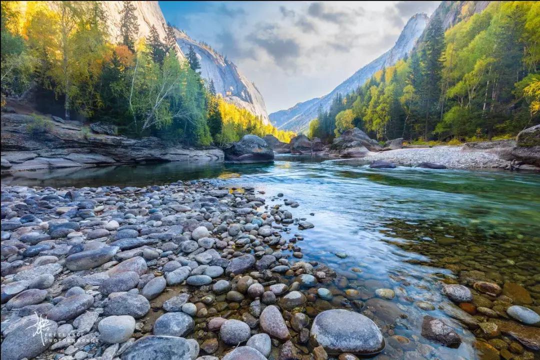 新疆可可苏里国家地质公园,新疆的可可托海风景区