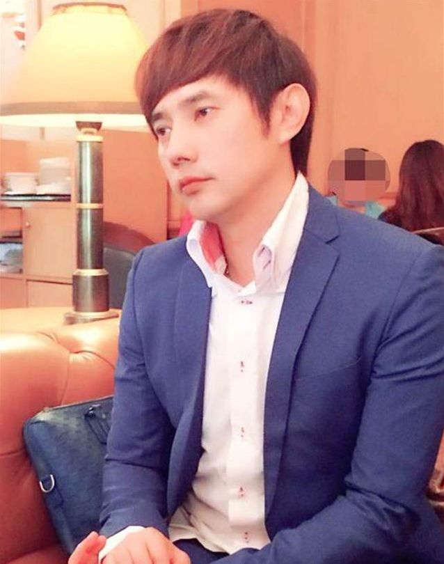 包伟铭图片,包伟铭照片