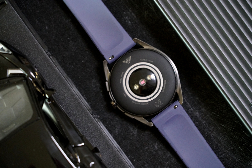 时尚潮流的阿玛尼,时尚表阿玛尼