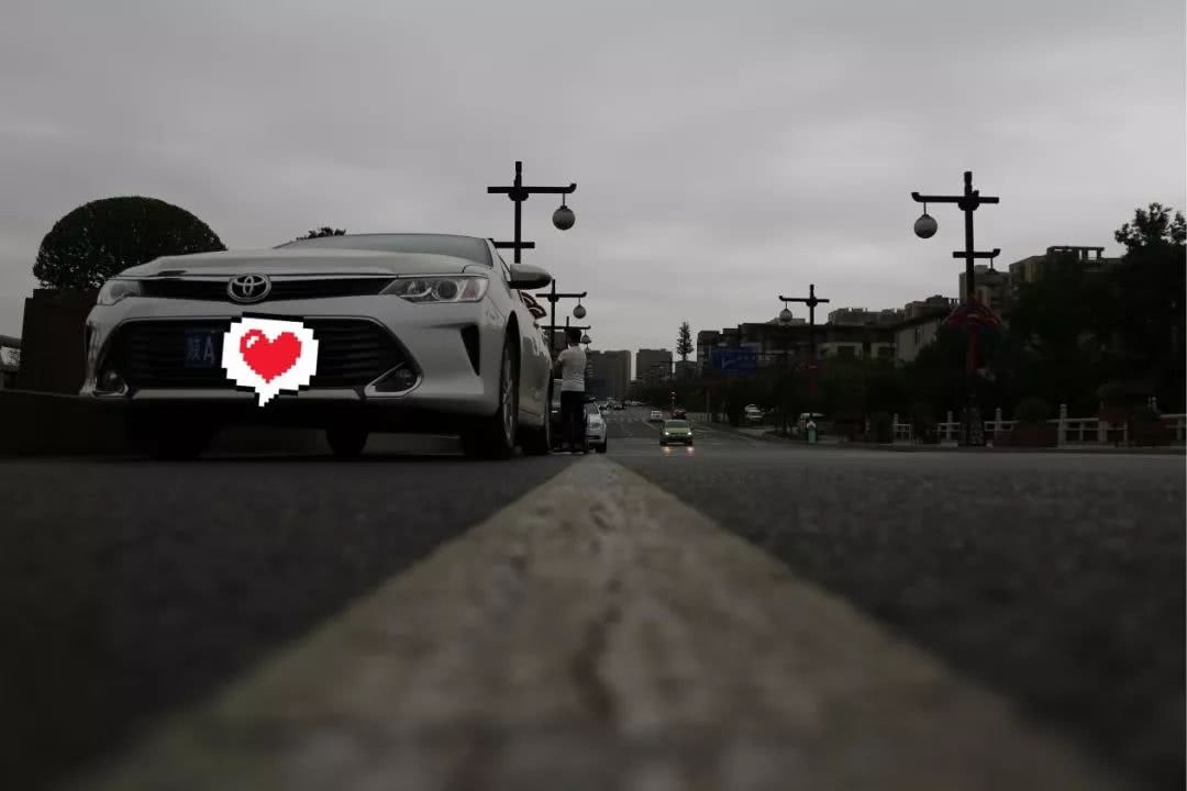 2023款凯美瑞2.0豪华版功能讲解,2023年凯美瑞2.0豪华版功能讲解