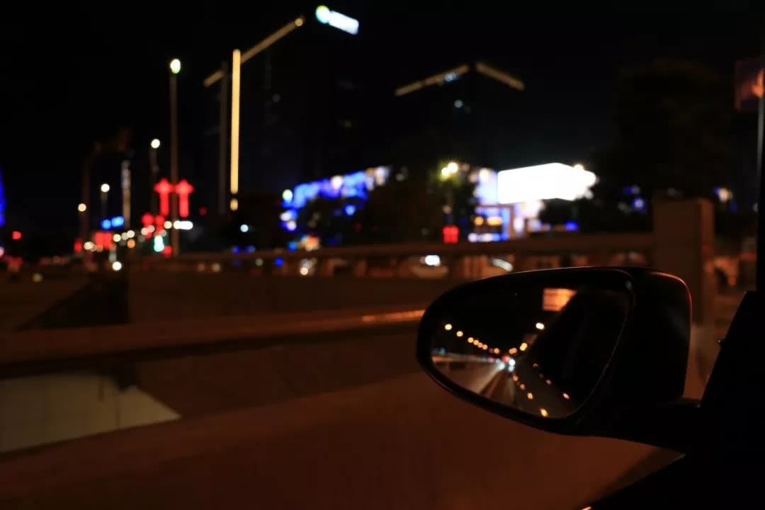 2023款凯美瑞2.0豪华版功能讲解,2023年凯美瑞2.0豪华版功能讲解