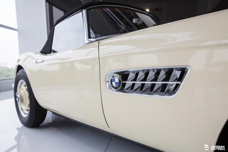 2022年全世界最豪华的宝马,全球首款宝马汽车