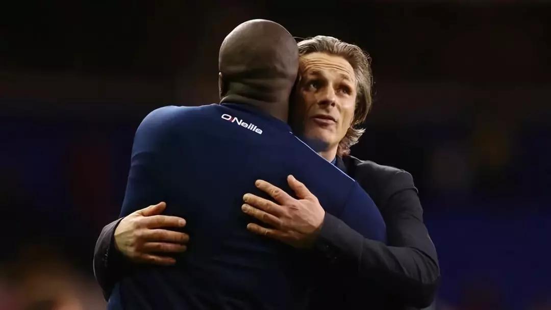 奥尼尔瓦坎达,奥尼尔肌肉猛男