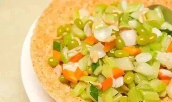 秋在广东很珍贵，若不细心寻找，它便静静地离开了