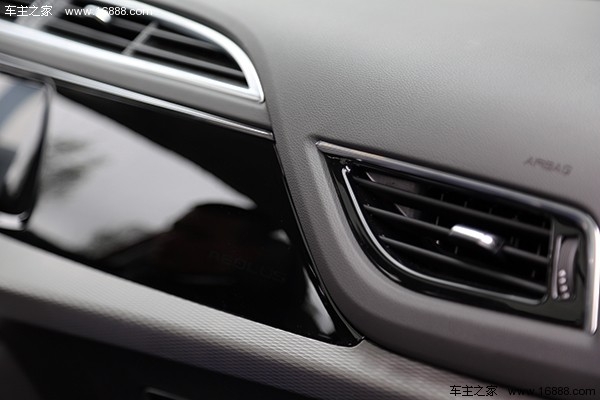 东风风神ax7新款评测,试驾东风风神ax7马赫版第一视角