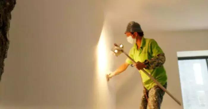 蓝星刚玉腻子是哪里正规生产的,蓝星刚玉腻子质量如何