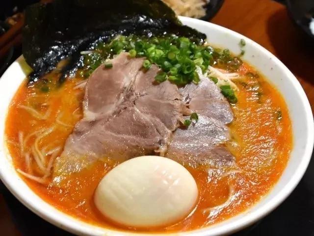 在日本排队吃拉面,天津排名前三的拉面