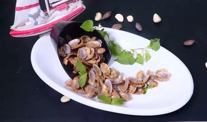 火遍大街小巷的花甲螺，一招教你轻松搞定！