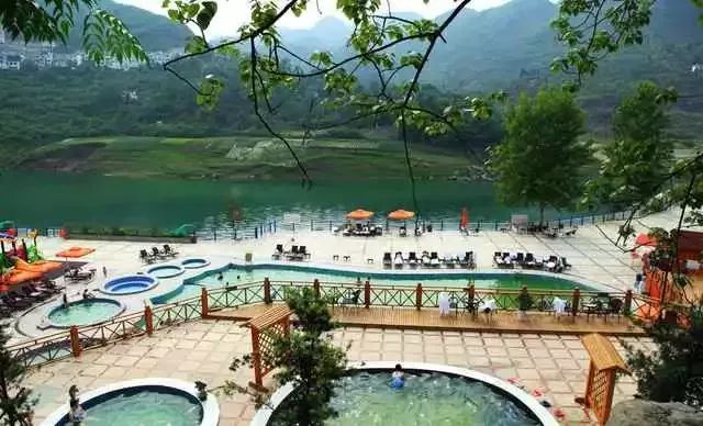 贵阳温泉推荐市区有哪些,贵阳周边最具人气的温泉