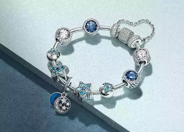 我保证，这是史上最豪华的“暴富锦鲤”