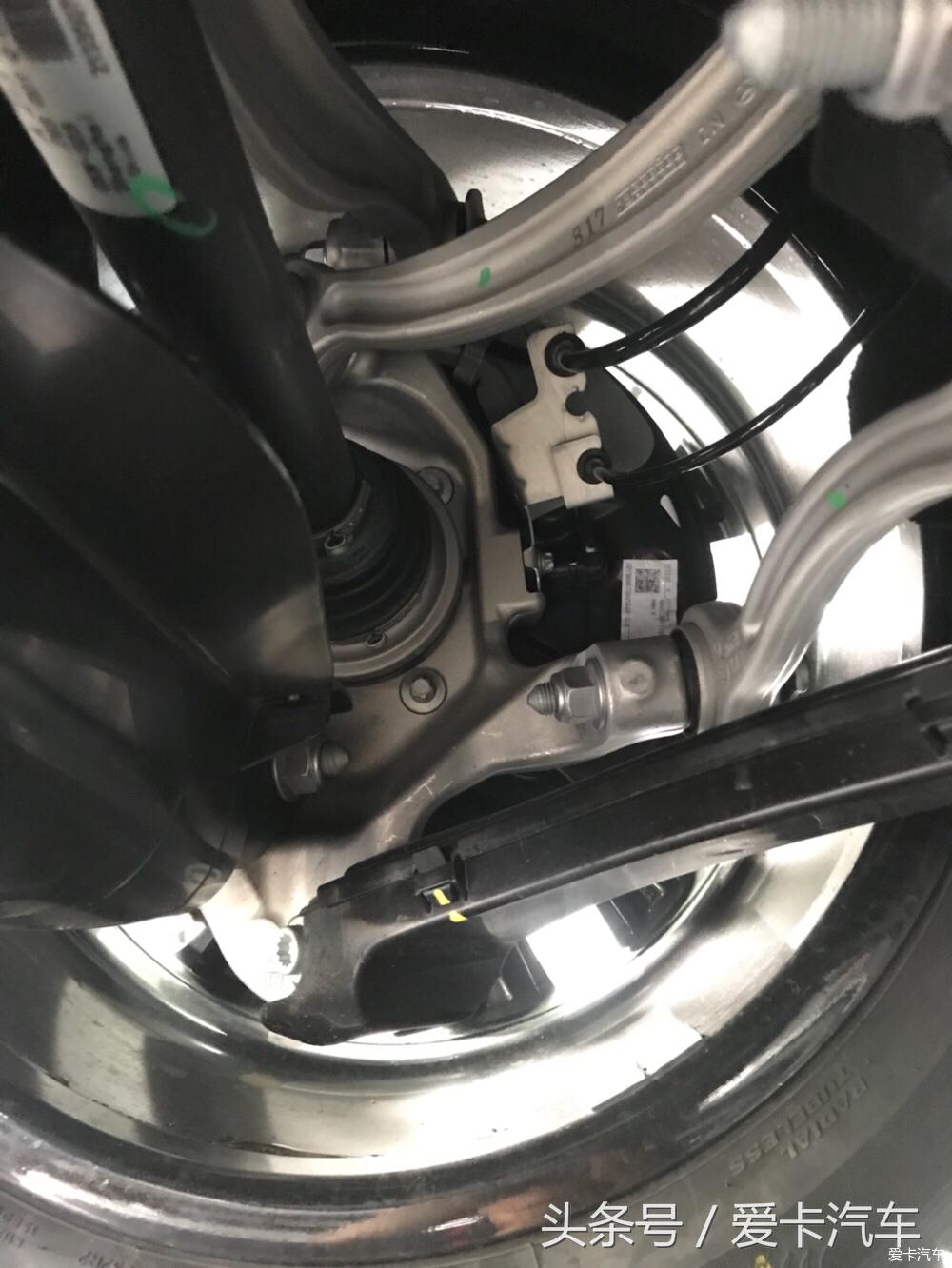 奔驰e级提车内饰棕色,奔驰e级提车作业