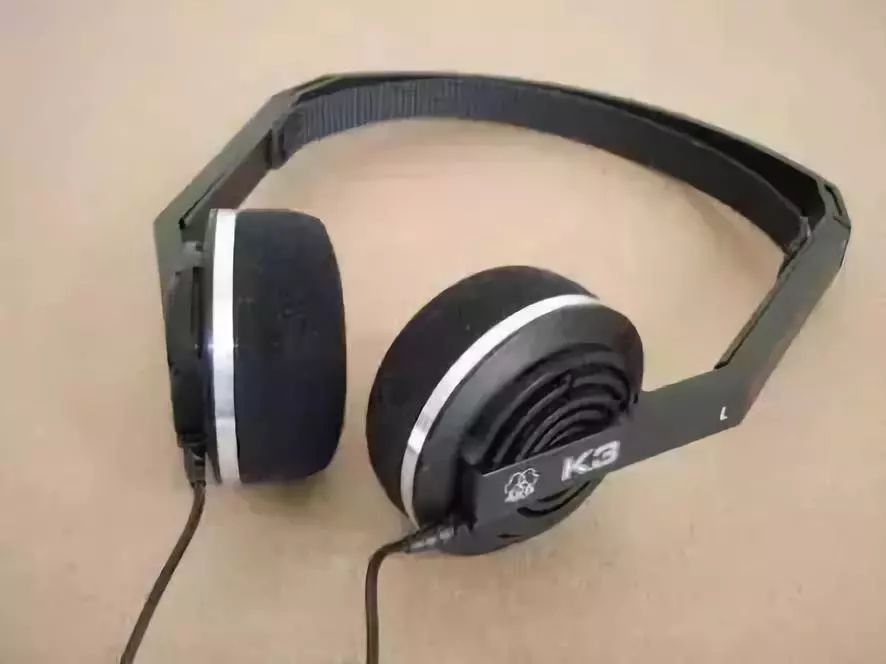 耳机历史记录,耳机发展史是什么