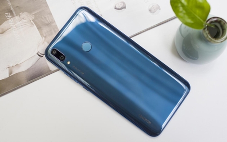 千元左右华为畅享10plus,华为畅享9plus换屏幕