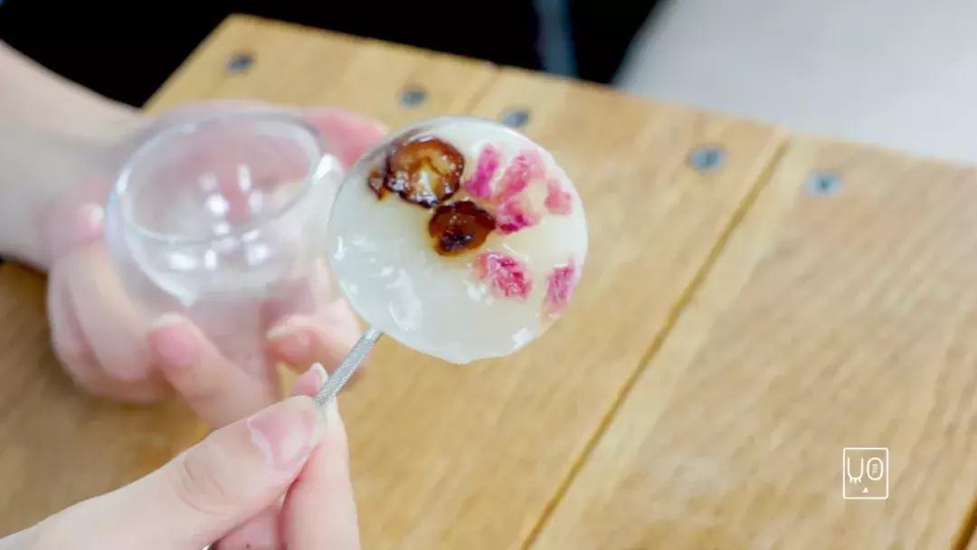 一包积灰的木薯粉，我觉得还能拯救下……