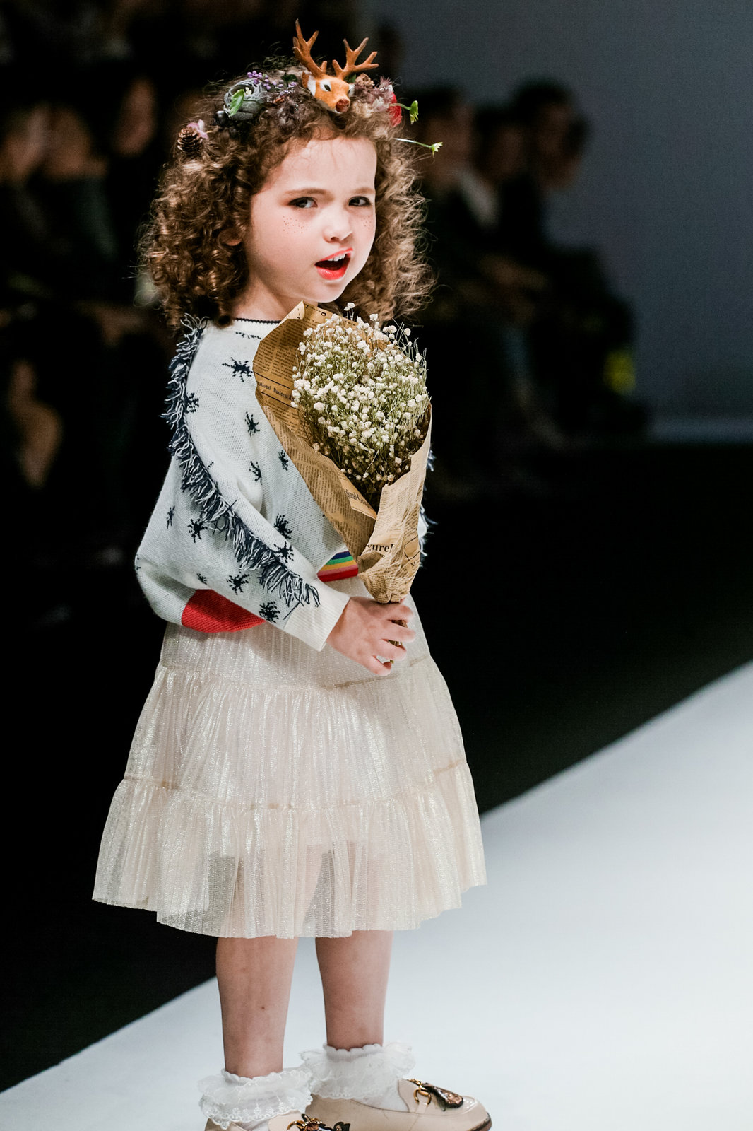 唐老鸭服装套装,巴拉巴拉官方视频唐老鸭