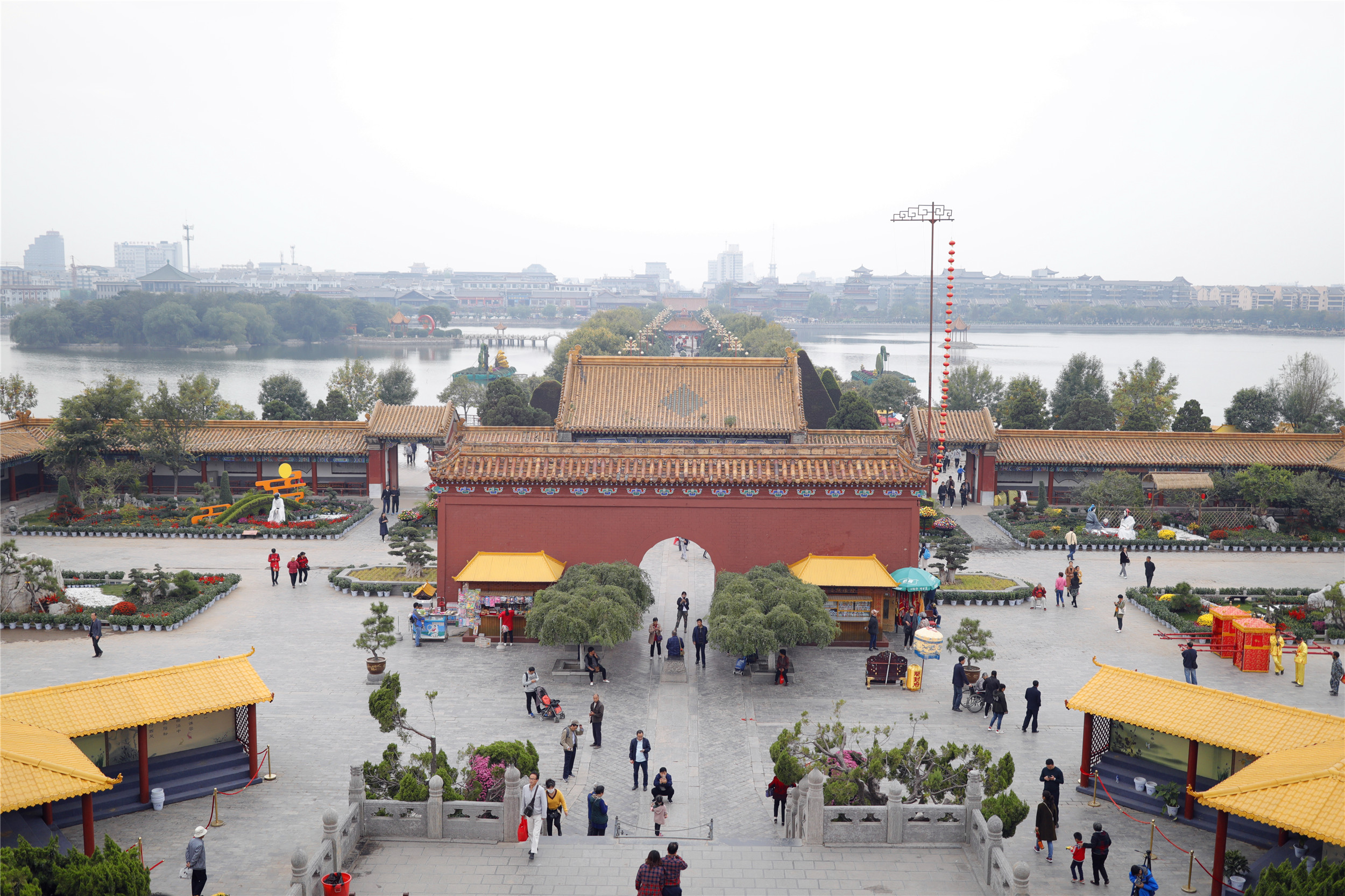 开封清明上河园龙亭两日游,自由行说走就走的旅行开封赏菊