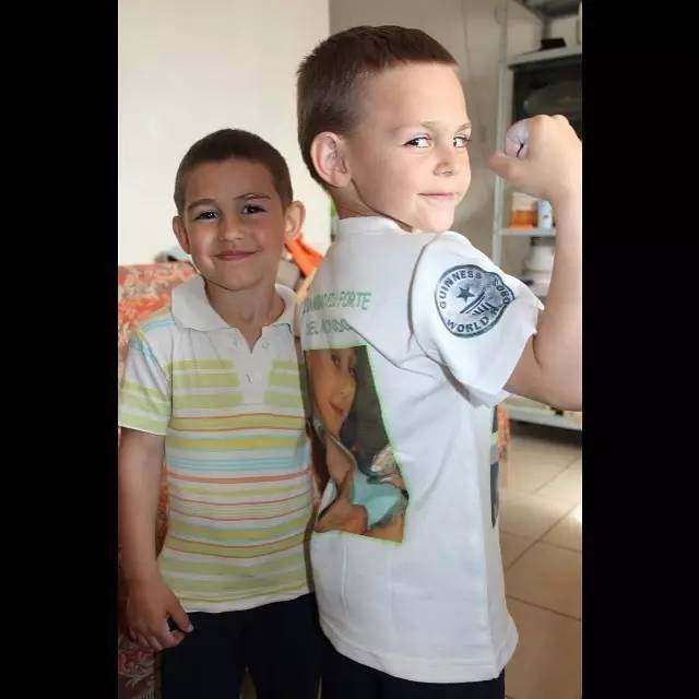 盘点那些满级小孩练出来的肌肉,最小的小男孩练肌肉