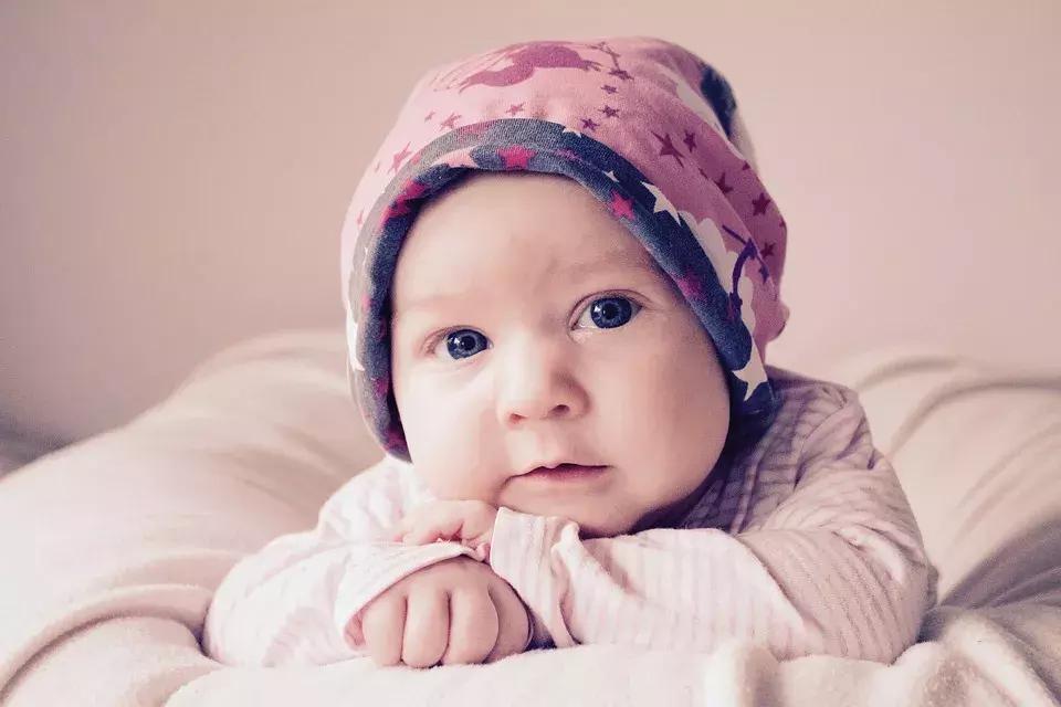 宝宝吐奶了怎么办最有效的方法,宝宝吐奶最有效的方法