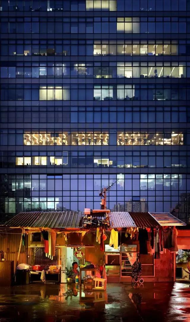 香港的棺材房是怎么样的,香港棺材房为什么那么多人住