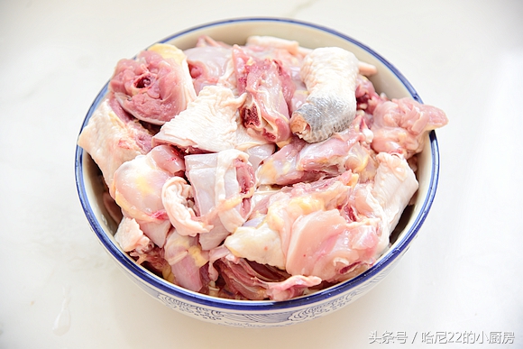 土鸡炖用不用去除浮沫,土鸡炖前要不要焯水