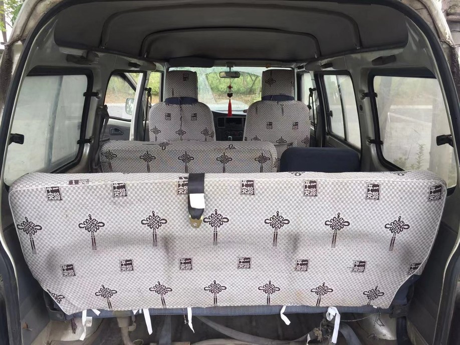 二手五菱之光多长时间保养一次,五菱之光小卡保养一般多少钱