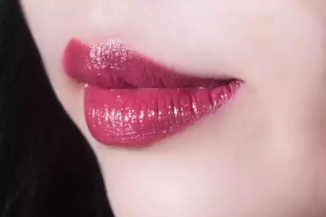 40块和400块口红的区别，我们测评完这24支豆沙色口红后告诉你