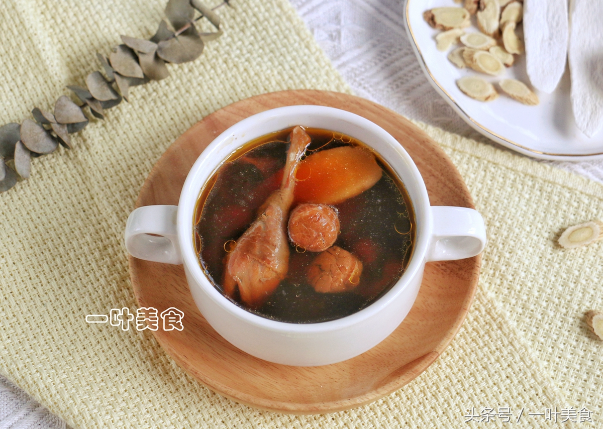 广东十大顶级靓汤补气血,冬季靓汤的做法大全