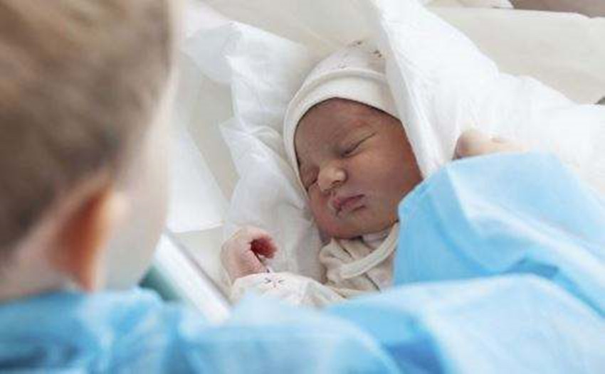 求助宝宝53天黄疸未消退怎么办,宝宝黄疸40天不退要做哪些检查