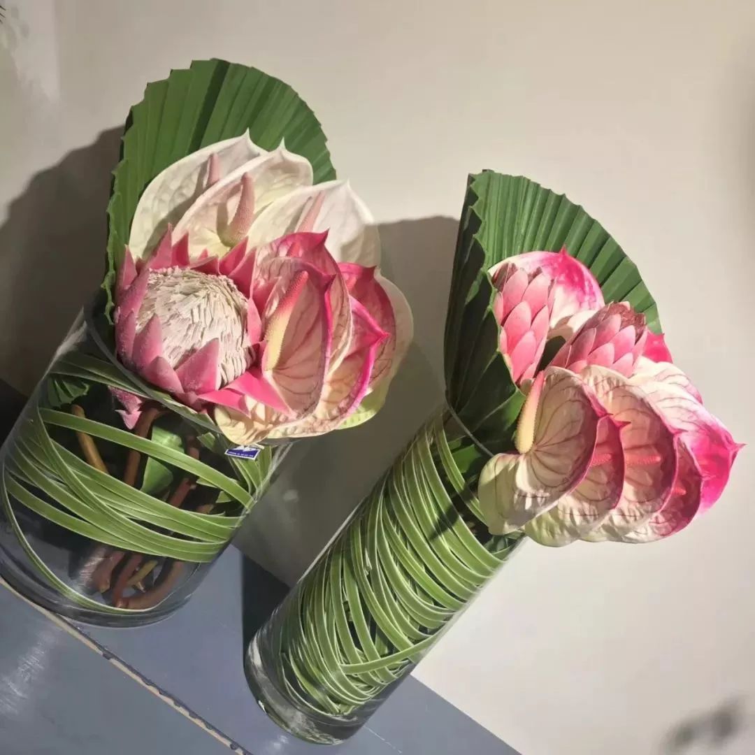 仿真花贵还是真花贵,仿真花贵还是鲜花贵