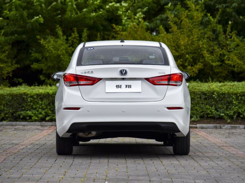 老款长安逸动评论怎么样,新款长安逸动车主评价