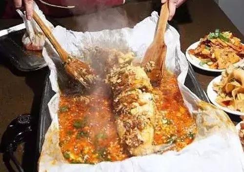 万州烤鱼炒底料的配方,重庆万州木炭烤鱼秘制配方