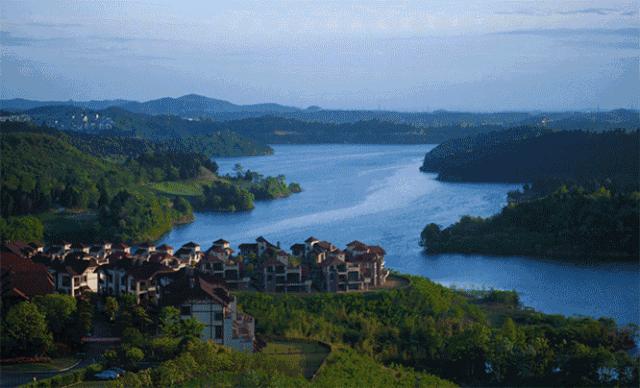 结束北漂生活，她花50w打造自己的私人庇护所，慢生活从此开始